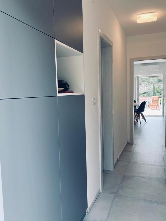 New Apartment With Panoramic View ストモルスカ エクステリア 写真