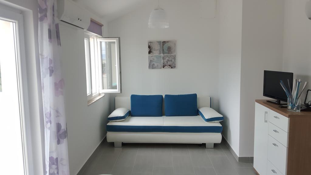 New Apartment With Panoramic View ストモルスカ エクステリア 写真