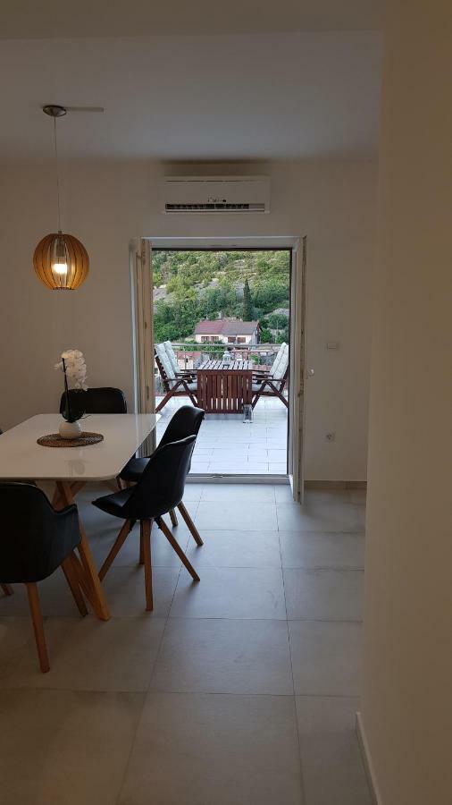 New Apartment With Panoramic View ストモルスカ エクステリア 写真